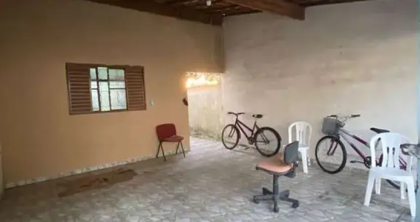 Casa com 2 quartos à venda na Avenida Cinderela, 1830, Jardim Gurilândia, Taubaté
