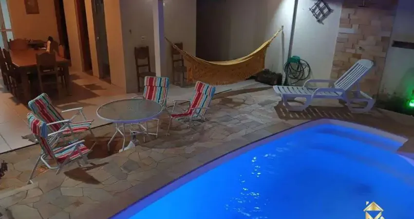 Sobrado em condomínio à Venda em Areão, Taubaté - SP