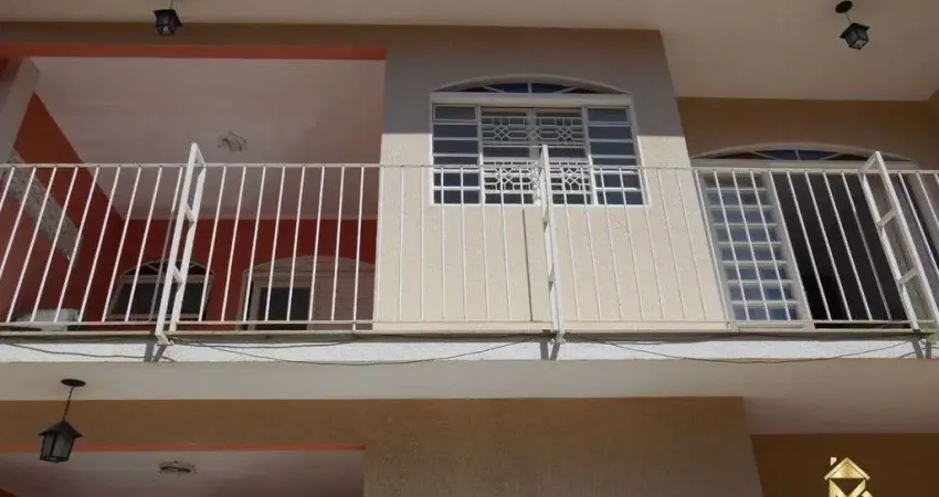 Sobrado à Venda em Vila Jaboticabeira, Taubaté - SP