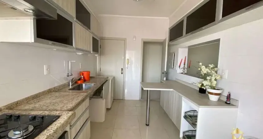 Apartamento à Venda em Centro, Taubaté - SP