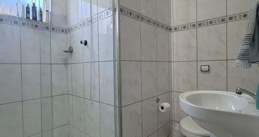 Casa com 3 quartos à venda na Avenida Haroldo Mattos, Esplanada Independência, Taubaté