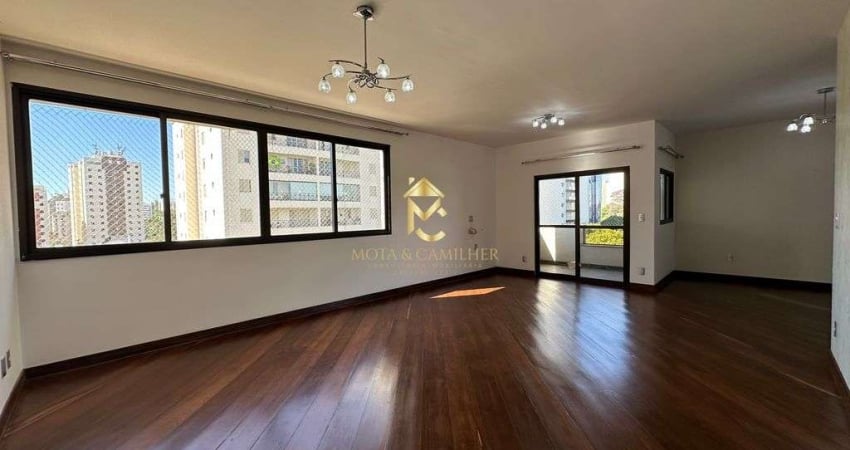 Apartamento com 3 quartos para alugar na Av. Tiradentes, 160 - Centro, 160, Centro, Taubaté