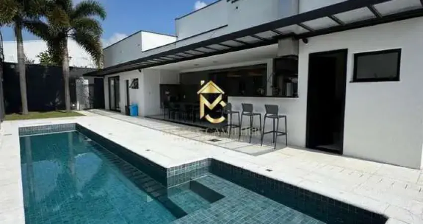 Casa com piscina e área Gourmet à venda em condomínio de Alto Padrão.