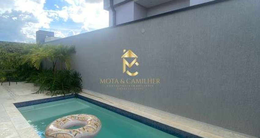 Vendo Linda Casa Térrea com piscina no Condomínio fechado