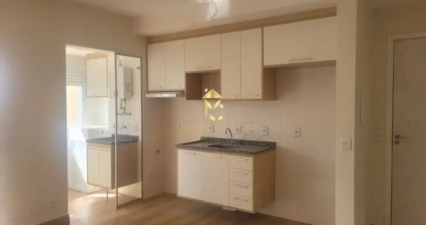 Apartamento com 3 dormitórios e sacada disponível para locação