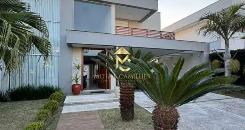 Sobrado Alto Padrão no Condomínio San Marco  3 Suítes, Piscina e Acessibilidade