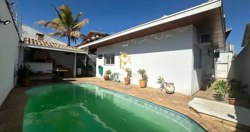 Casa com piscina á venda e locação de 3 dormitórios, Taubaté