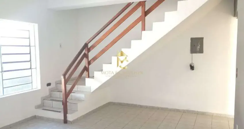 Casa com 3 quartos para alugar na Vila Jaboticabeira, Taubaté