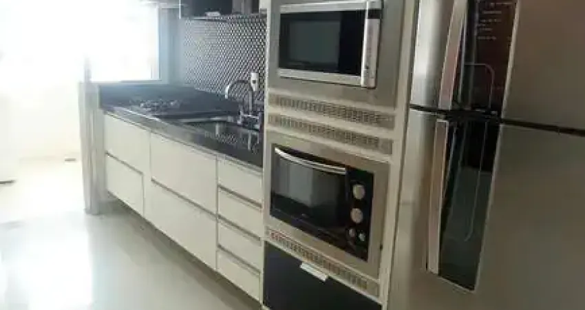 Apartamento com 3 quartos para alugar na Rua Quinze de Novembro, Centro, Taubaté