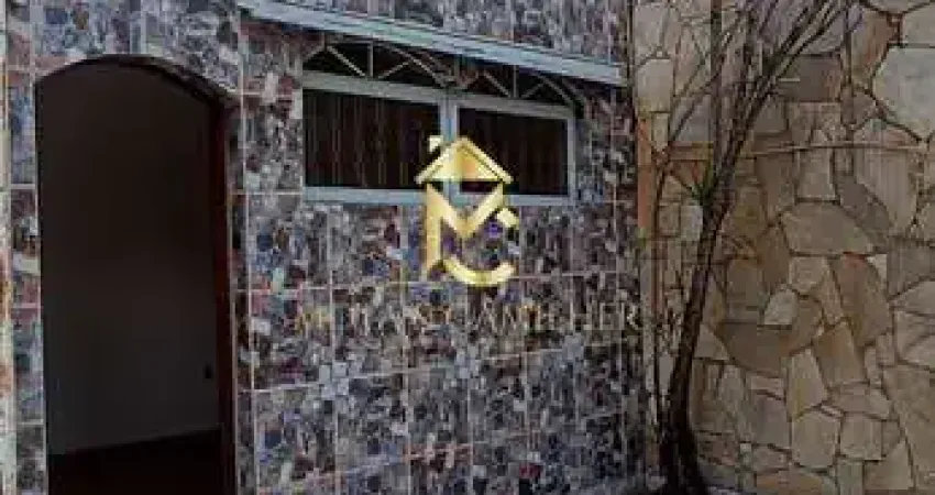 Casa com 3 quartos para alugar na Vila São José, Taubaté 