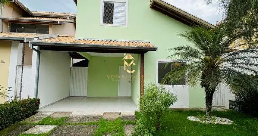 Sobrado com planejados disponível para venda e locação em condomínio fechado