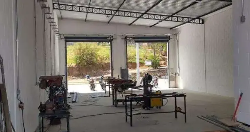 Barracão / Galpão / Depósito para alugar na Estrada do Barreiro, Cidade Jardim, Taubaté