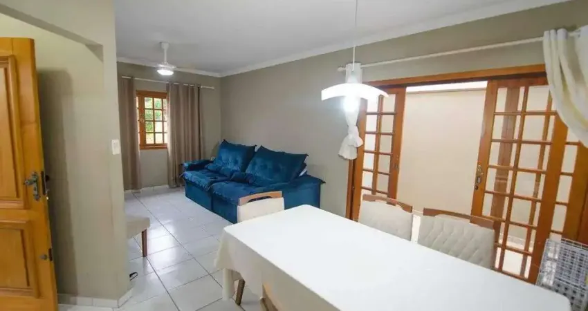 Casa com 4 quartos para alugar na Rua Voluntário Benedito Sérgio, Recanto dos Coqueirais, Taubaté