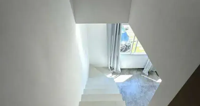 ?? linda casa com piscina privativa em condomínio completo!