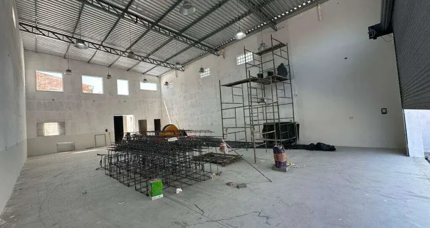 Barracão / Galpão / Depósito para alugar na Rua Francisco Barreto Leme, Vila São Geraldo, Taubaté