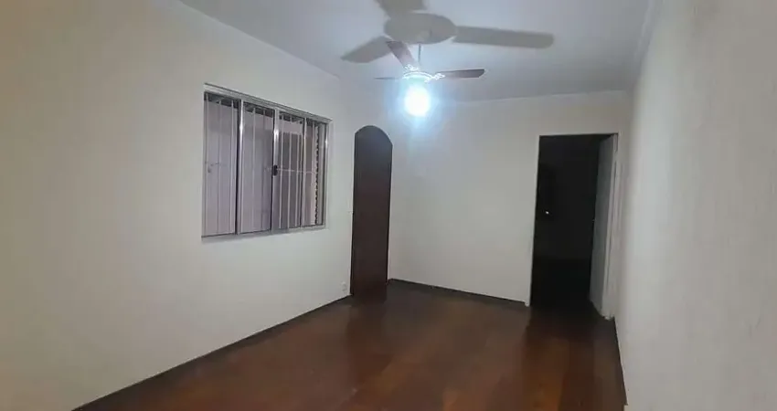 Casa com 2 quartos para alugar na Rua Júlio Prestes de Albuquerque, Morada dos Nobres, Taubaté