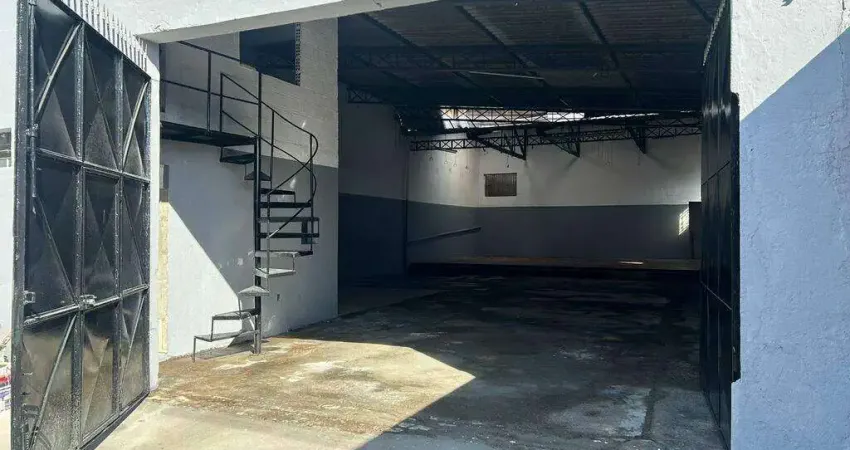 Barracão / Galpão / Depósito para alugar na Rua Oswaldo de Barros, Terra Nova, Taubaté