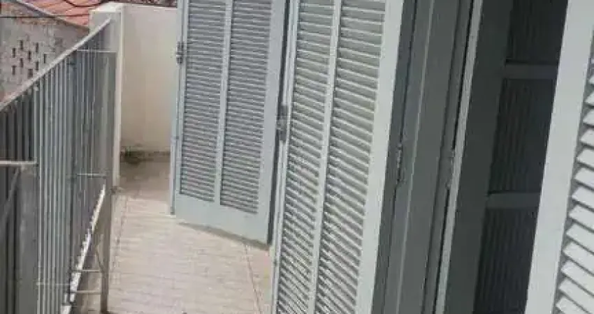 Apartamento com 2 quartos para alugar na Rua Voluntário Benedito Sérgio, Estiva, Taubaté