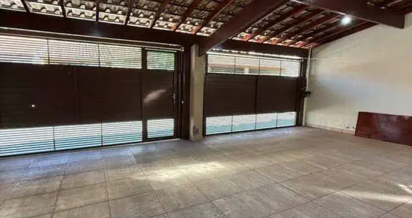 Casa com 2 quartos à venda na Rua Jayme Barbosa Lima, Parque Jaraguá, Taubaté