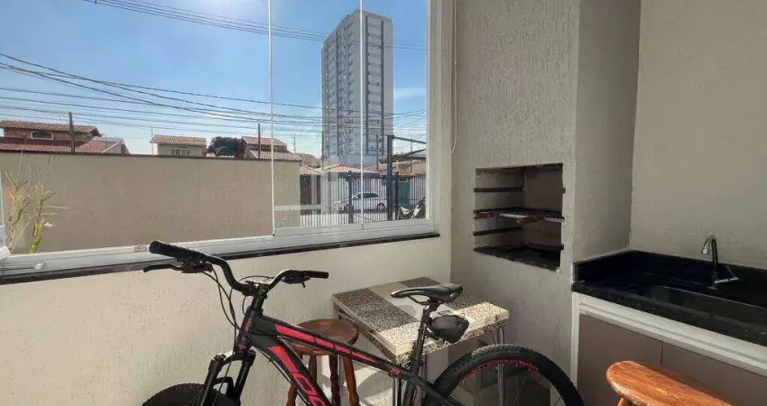 Apartamento com sacada com churrasqueira disponível para locação