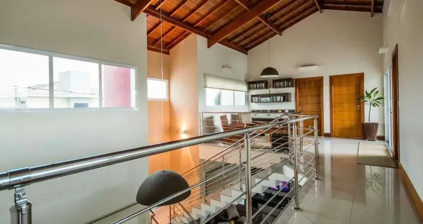 Casa com 4 quartos à venda na Avenida Renato Vargas, Centro, Tremembé