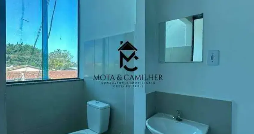 Casa comercial à venda na Avenida dos Bombeiros, Jardim Garcez, Taubaté