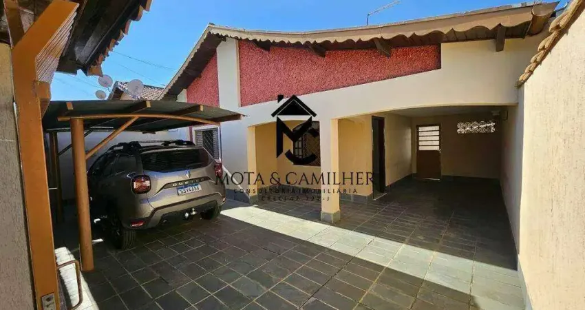 Casa com 3 quartos à venda na Rua Alda Garrido, Parque Santo Antônio, Taubaté