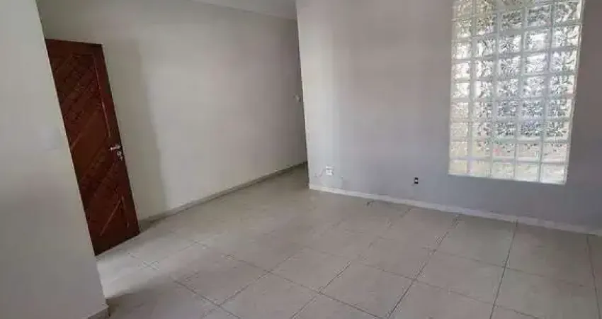 Casa com 3 quartos à venda na Avenida Arnaldo Felipe Sbruzzi, Piracangaguá, Taubaté