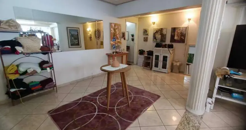 Casa com 3 quartos à venda na Rua Guaianázes, Jardim Maria Augusta, Taubaté