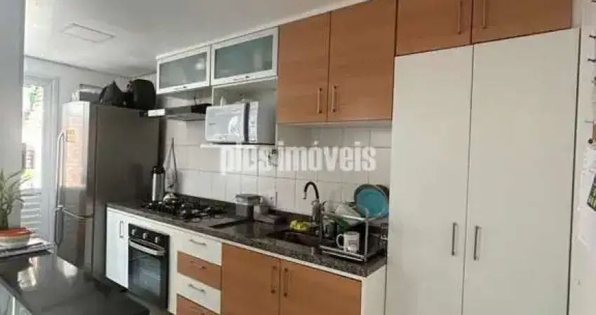 Casa em condomínio fechado com 3 quartos à venda na Rua Jorge Fares, 80, Jardim São Luís, São Paulo