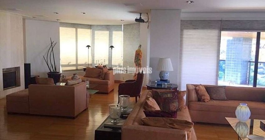 Apartamento 4 Quartos 4 Suítes 5 Vagas e Depósito no Panamby!!!!