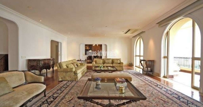 Apartamento 4 Dormitórios 4 Suites  8 Vagas no Jardins.