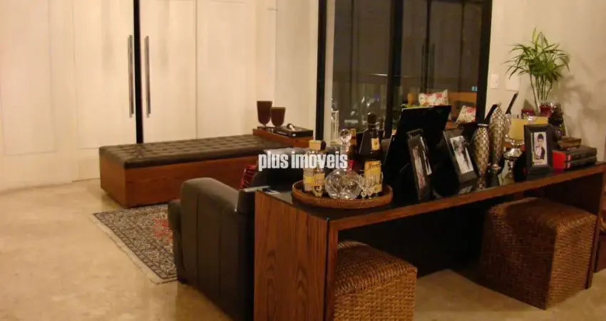 Panamby em frente ao burle marx!   338,0m²au 4 suítes - 5gar - excelente lazer