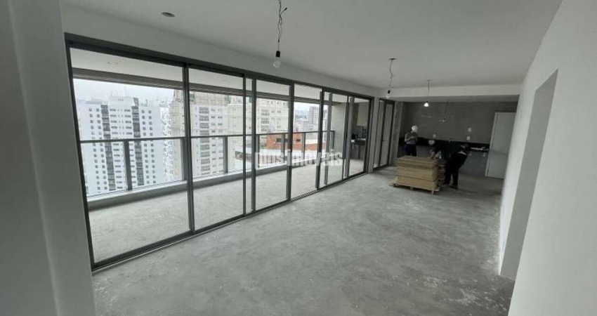 Apartamento com 2 Quartos e 5 banheiros à Venda, 154 m²
