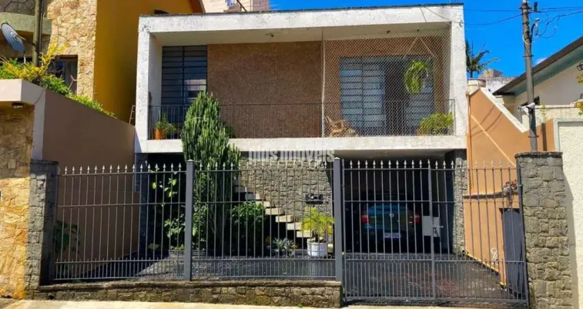 Casa com 3 quartos à venda na Rua Pero Neto, 313, Saúde, São Paulo