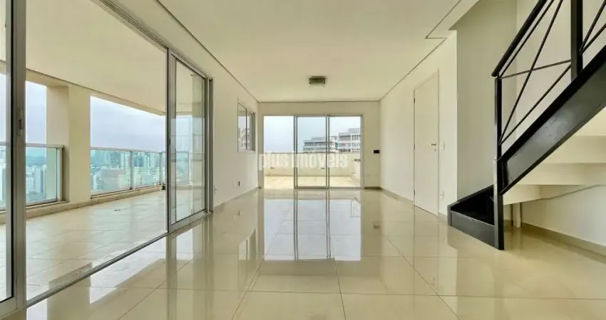 Cobertura Assobradada c/ 227m² de 3 suítes e 3 vagas