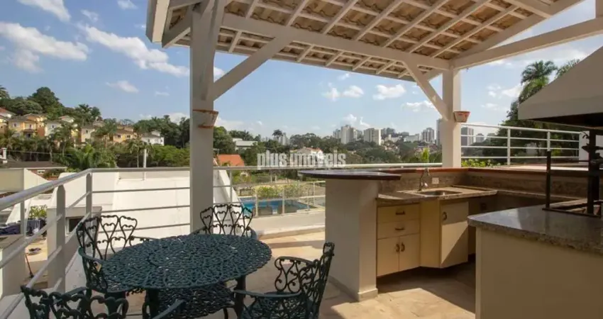 CASA COM 3 SUÍTES 3 GAR - CHURRASQUEIRA, PISCINA, JARDIM