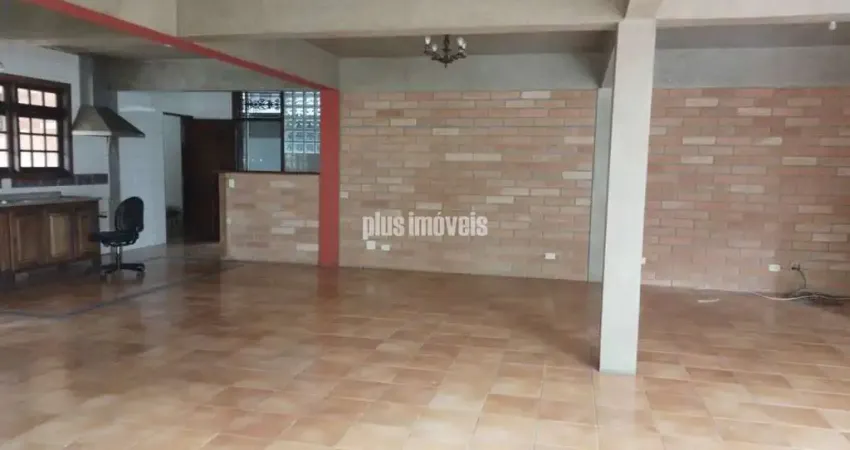 Casa com 4 quartos para alugar na Rua Padre Lebret, 221, Morumbi, São Paulo