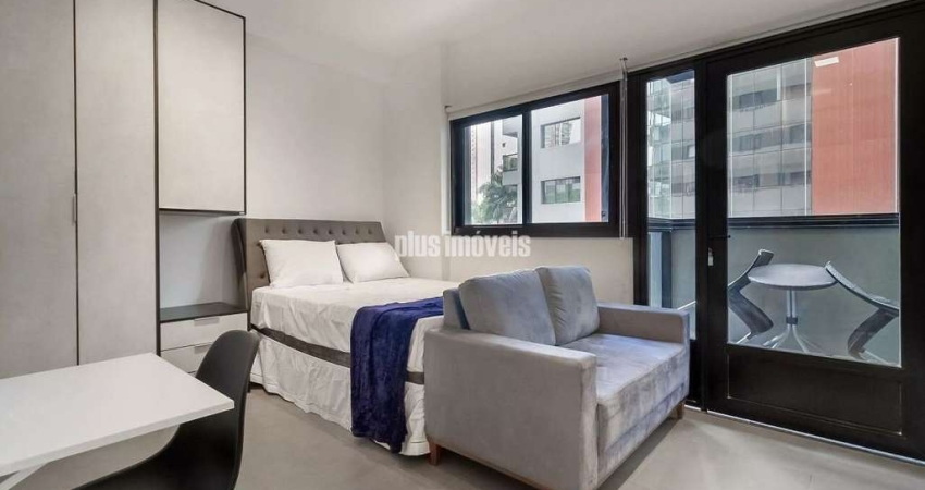 PINHEIROS STUDIO MOBILIADO, COM VARANDA VISTA PARA EXTERIOR