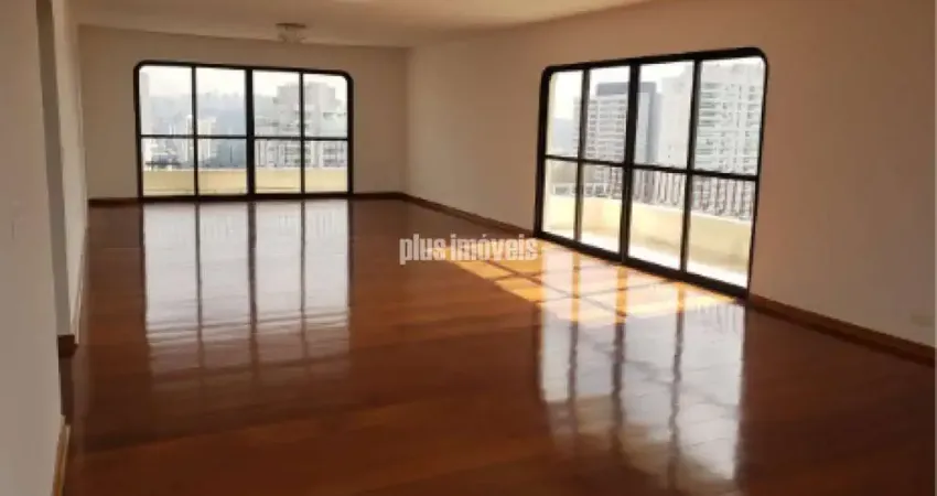 Alto da Boa Vista - Cobertura Duplex - Unica!