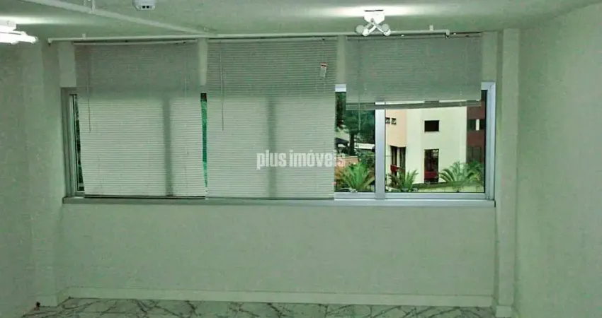 MORUMBI CONJUNTO COMERCIAL COM 32,0M²AU GAR -