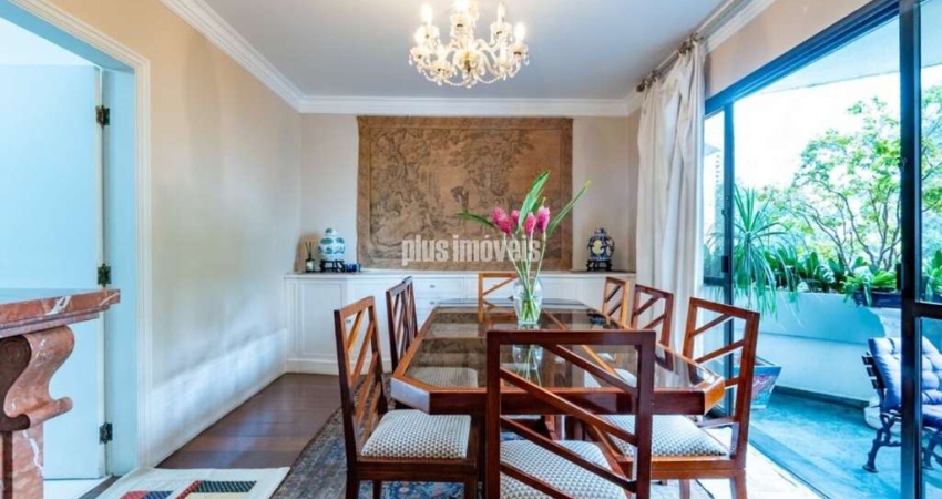 APARTAMENTO DE 200 M2 - VILA ANDRADE - MORUMBI - R$ 1.050.000,00 - 4 DORMITÓRIOS- 2 SUÍTES - 5 VAGAS