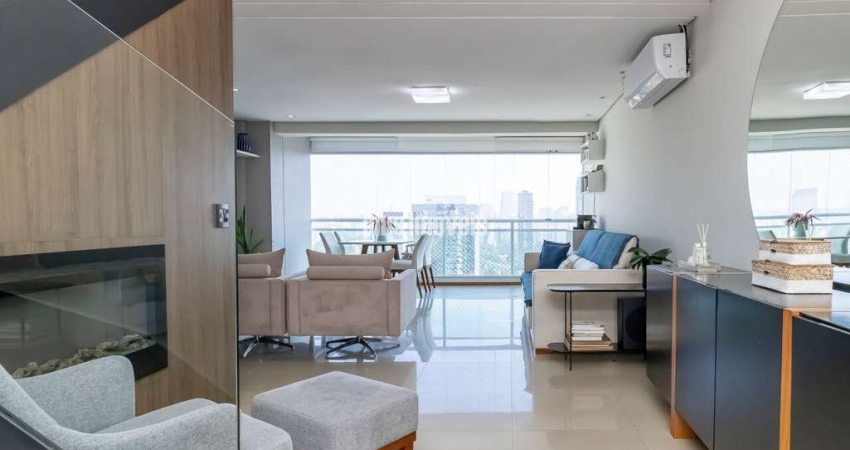 Cobertura duplex mobiliada no Brooklin com amplo terraço e vista livre - 154m2