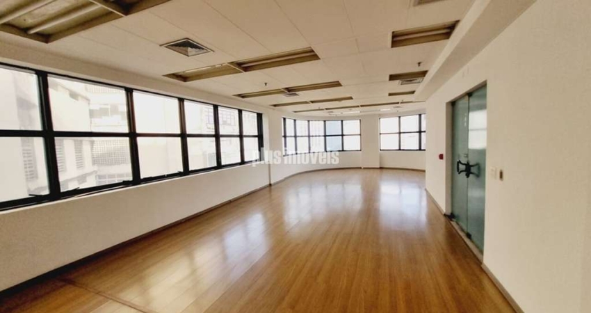 REPUBLICA 188,28M²AU,  COPA, 4 BANHEIROS E 5 VAGAS!