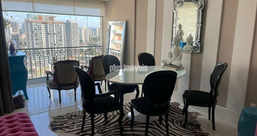 Lindo apartamento, 2 sts, 2 vagas ,andar alto próximo metrô