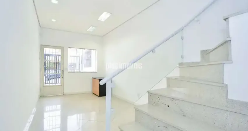 Sobrado com 2 Quartos e 3 banheiros à Venda, 60 m² por R$ 700.000