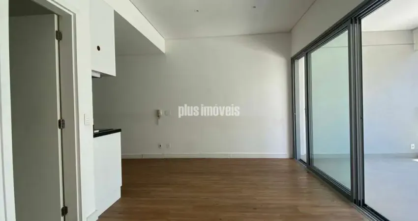 Apartamento com espírito vibrante e todo conforto que você merece em moema