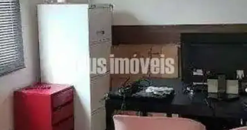 Casa comercial para alugar na Rua Oscar Freire, 2598, Cerqueira César, São Paulo