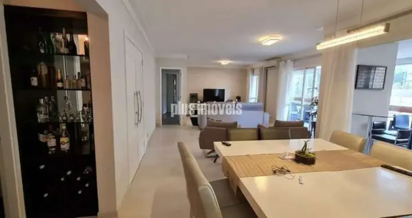 Apartamento com 4 quartos para alugar na Rua Fábio Lopes dos Santos Luz, 287, Panamby, São Paulo