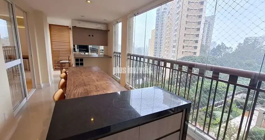 Apartamento com 3 quartos para alugar na Rua Deputado Laércio Corte, 625, Panamby, São Paulo